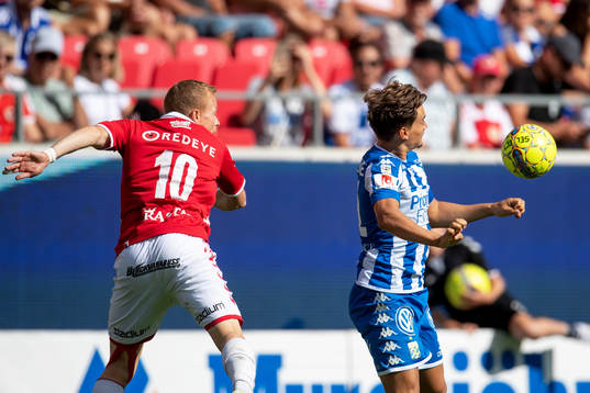 Kalmars Tobias Eriksson och IFK Göteborgs Amin Affane