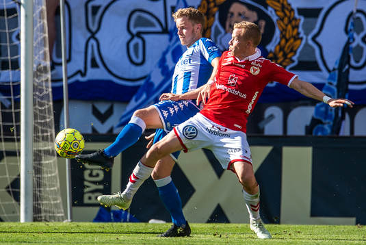 Kalmars Tobias Eriksson och IFK Göteborgs Victor Wernersson