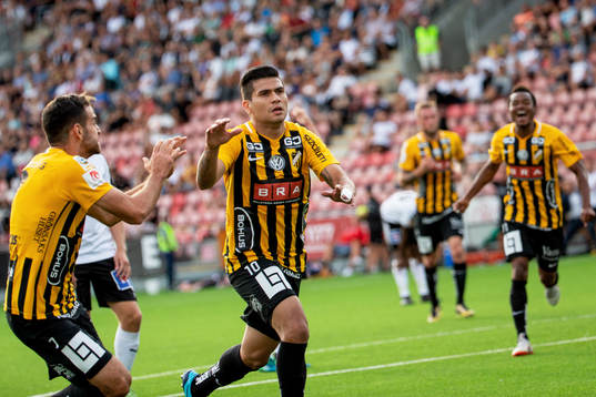 Häckens Paulinho jublar