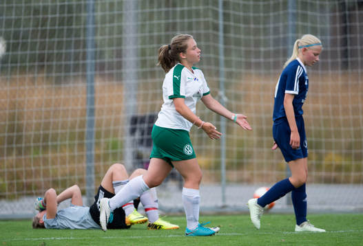 Hammarbys Sandi Lindhagen jublar