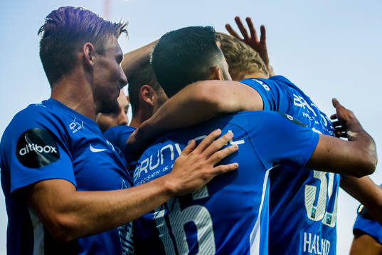 Etzaz Hussain of Molde celebrates
