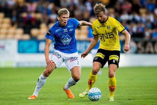 Erling Håland of Molde and Simen Rafn of Lillestrøm