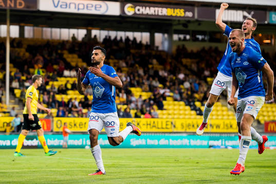 Etzaz Hussain of Molde celebrates