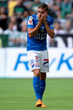 Trelleborgs Felix Hörberg grinar illa