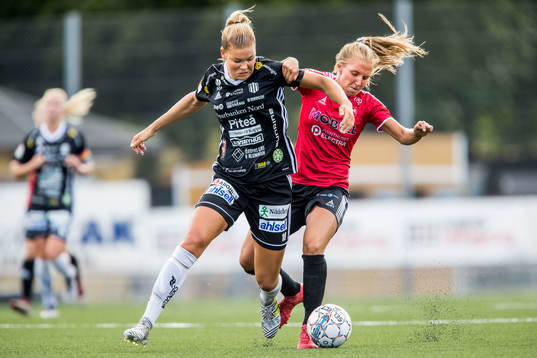 Piteås Nina Jakobsson och Limhamn Bunkeflos Hanna Persson