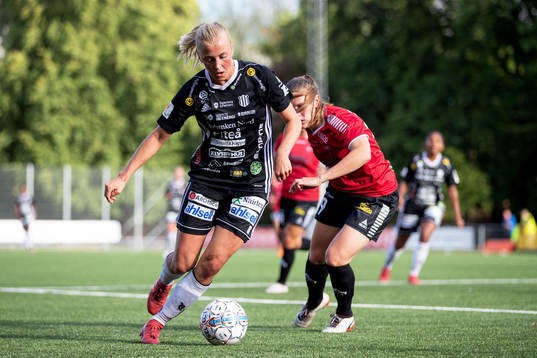 Piteås Julia Karlenäs och Limhamn Bunkeflos Rebecka