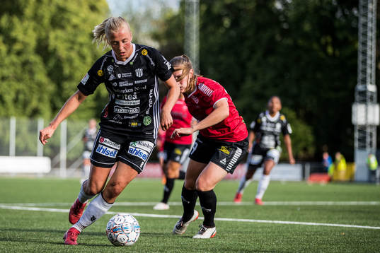 Piteås Julia Karlenäs