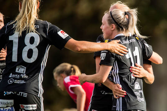 Piteås Cecilia Edlund jublar