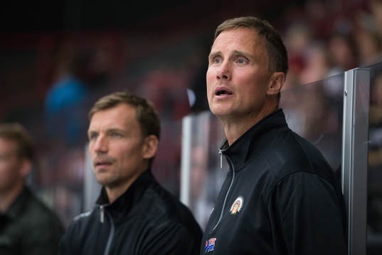 Assisterande tränare Kristofer Näslund och tränare Roger