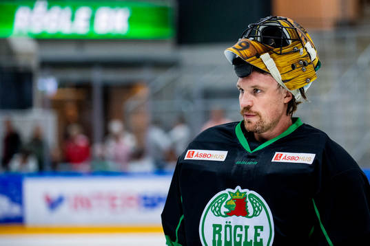 Målvakt Justin Pogge