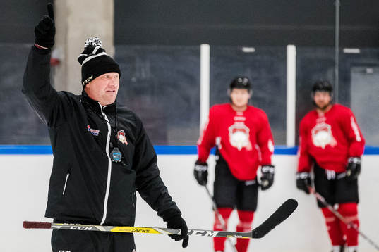 Malmö Redhawks tränare Peter Andersson