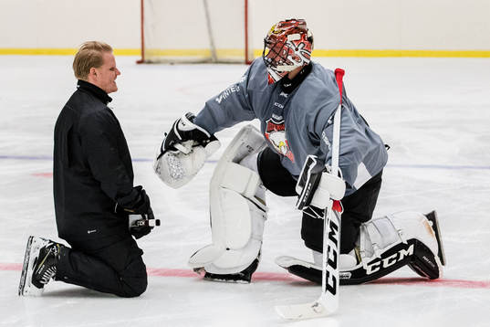 Malmö Redhawks målvaktstränare Henning Sohlberg och