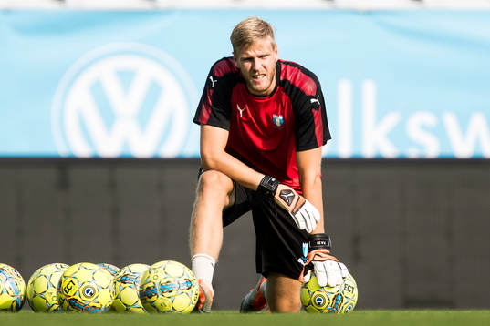 Goalkeeper Fredrik Andersson of Malmö FF