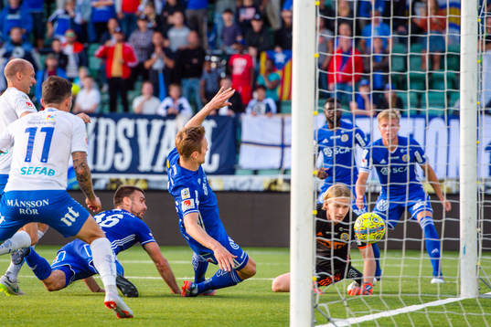 Sundsvalls målvakt William Eskelinen vid Norrköpings 0-1