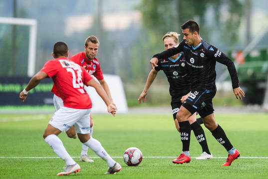 Sanel Kapidzic of Sandnes Ulf