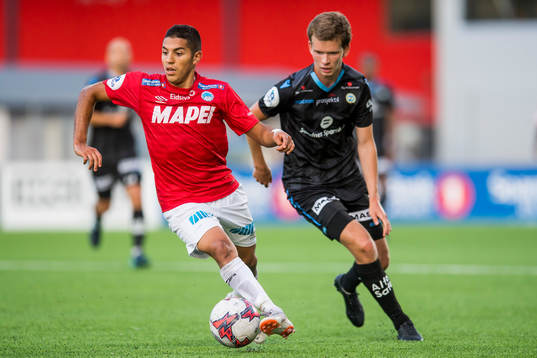 Ridouan Essaeh of Kongsvinger and Vegard Østraat Erlien of