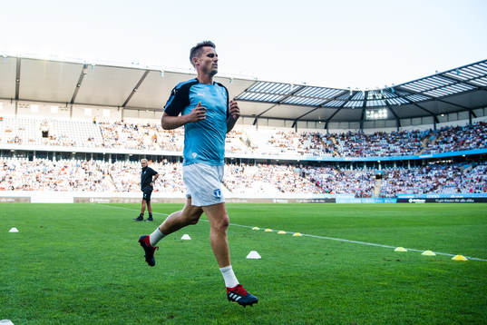 Markus Rosenberg of Malmö FF leaves the pitch prior to the