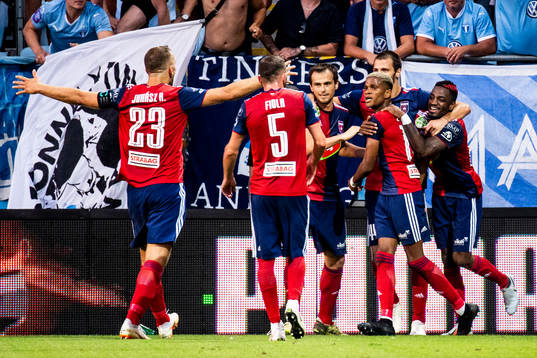 Loic Nego of Vidi celebrates with his team mates