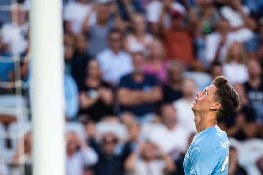 Marcus Antonsson of Malmö FF looks dejected