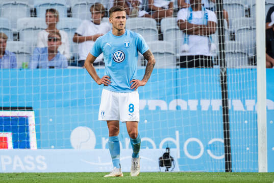 Arnór Ingvi Traustason of Malmö FF looks dejected