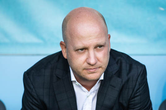 Head coach Marko Nikolić of Vidi prior to the UEFA