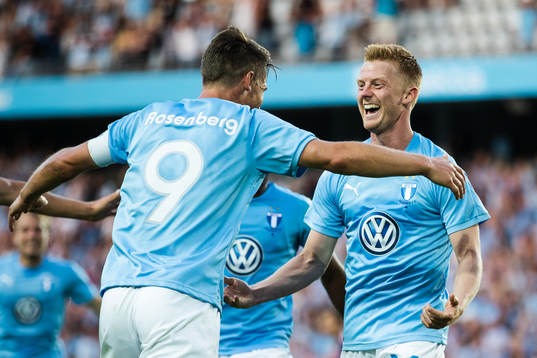 Anders Christiansen of Malmö FF celebrates with Markus