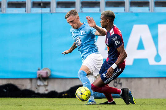 Loïc Nego of Vidi and Sören Rieks of Malmö FF