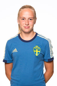 Ella Gerhardsson i F15/03-landslaget