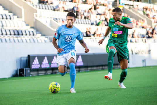 Malmö FFs Romain Gall och Dalkurds Rewan Amin