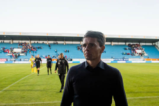 Simo Valakari, head coach of Tromsø, looks dejected