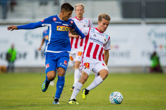 Emil Palsson of Sandefjord and Mikael Nord Ingebrigtsen of