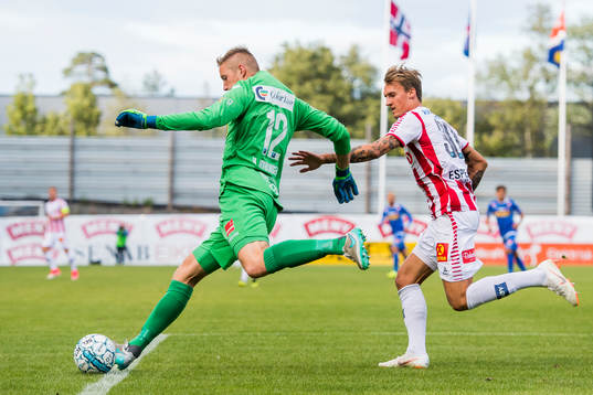 Goalkeeper Eirik Holmen Johansen of Sandefjord and Runar