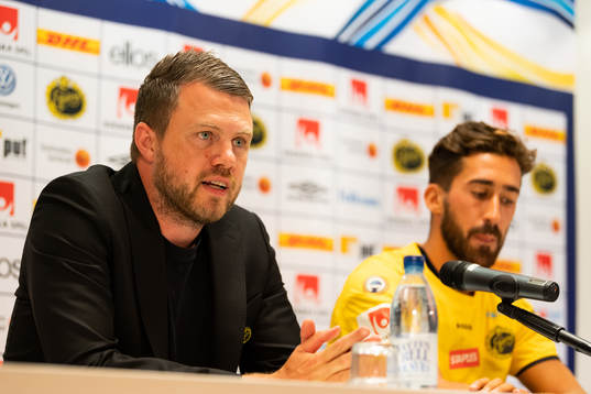 Elfsborgs manager Jimmy Thelin och nyförvärvet Frederik
