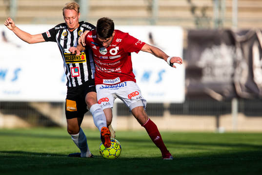 Landskronas Måns Ekvall och Degerfors Alexander Andersson