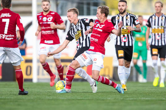 Landskronas Måns Ekvall och Degerfors Erik Björndahl