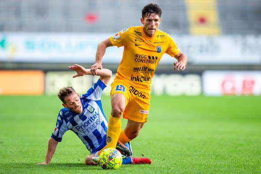 Ian Sirelius och IFK Göteborgs Emil Salomonsson