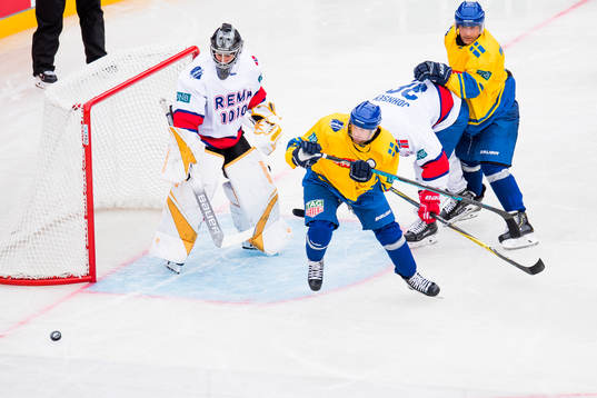 Jonas Björkman of Sweden