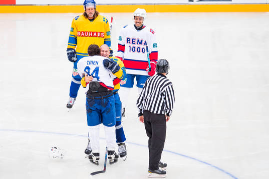 Pål Tøien of Norway and Markoolio of Sweden