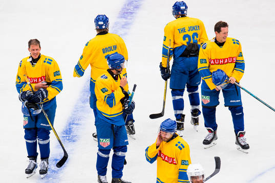 Christian Olsson and Jonas Björkman of Sweden