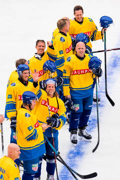 The Swedish players Martin Frändesjö, Marcus Hellner,