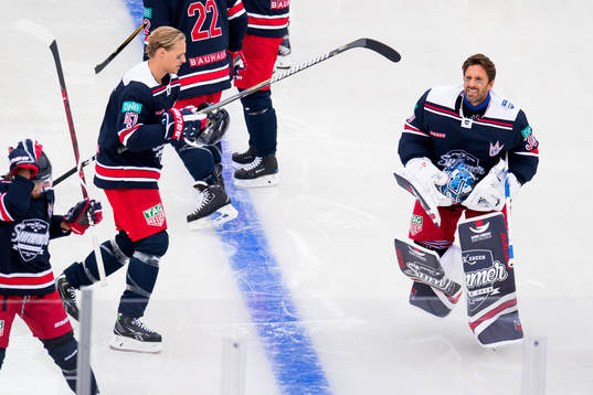 Henrik Lundqvist of Team Henke