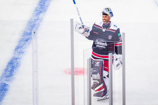 Goaltender Henrik Lundqvist of Team Henke