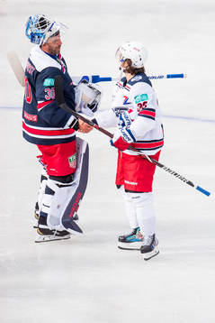 Goaltender Henrik Lundqvist of Team Henke and Mats