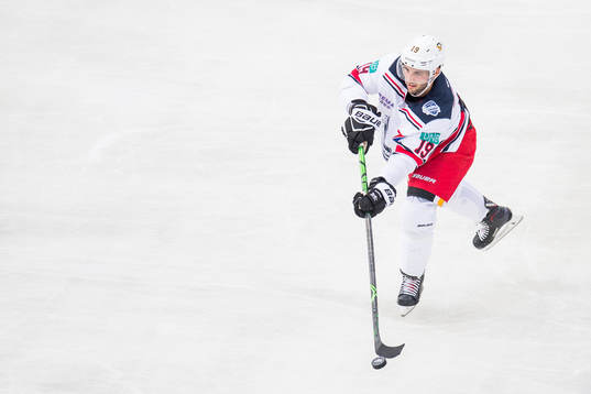Derick Brassard of Team Zucca