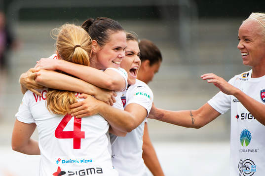 Rosengårds Glodis Perla Viggosdottir, Simone Boye