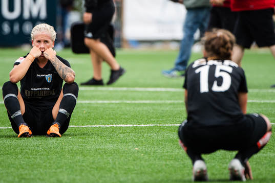 Göteborgs Filippa Curmark och Julia Zigiotti Olme deppar