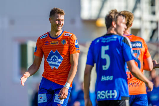 Holmbert Aron Fridjonsson of Aalesund celebrates the 0-1