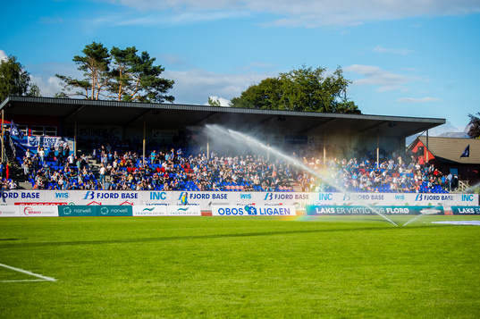Florø Stadion