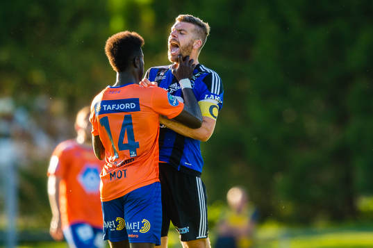 Vegar Heggenes Gjermundstad of Florø and Pape Habib Gueye