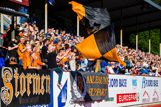 Aalesund supporters
